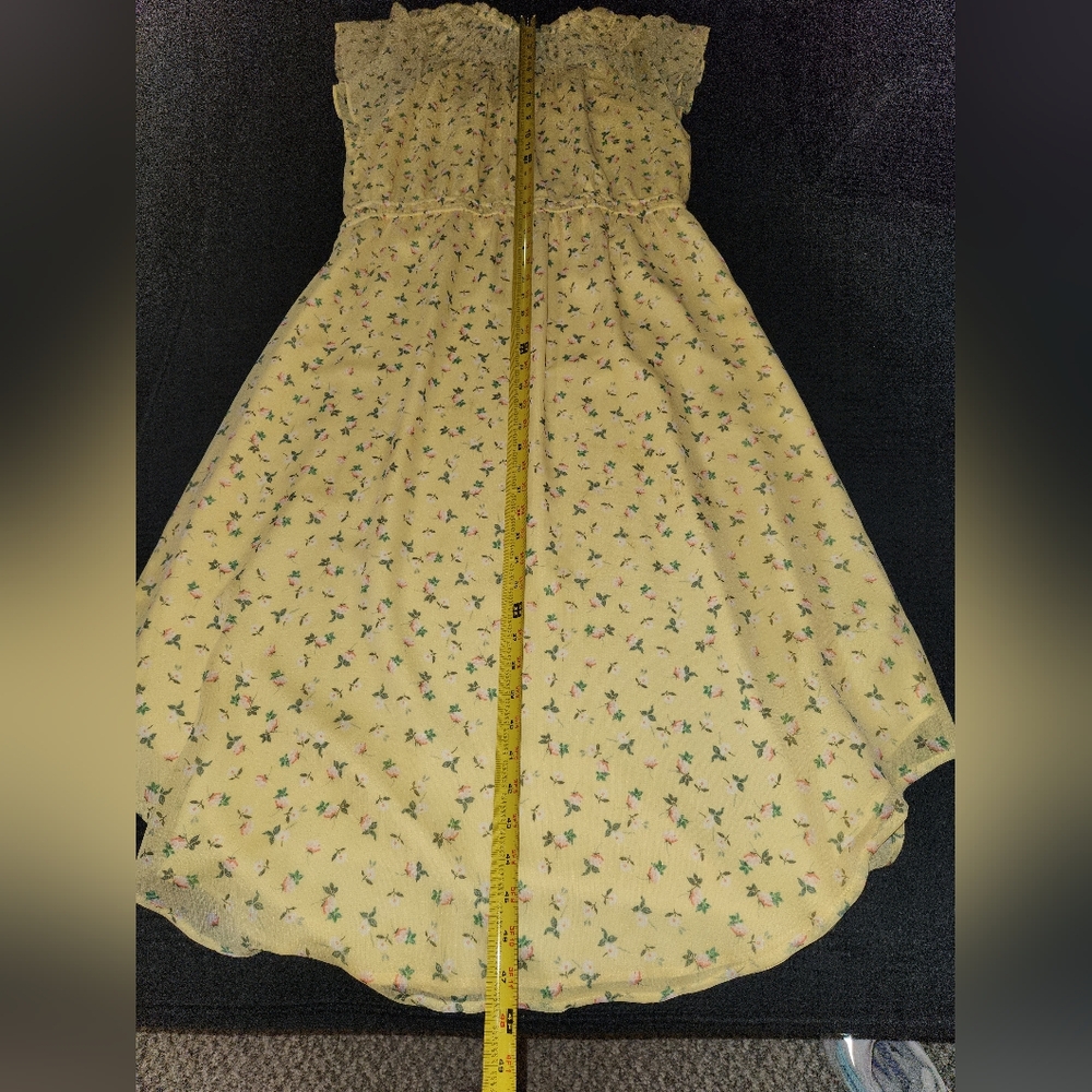 LOFT Butter Yellow Smocked Ditsy Floral Chiffon Lined Midi Dress Largw EUC - Picture 8 of 10